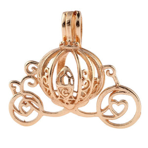 New Arrival Hollow Cage Filigree Ball Box Copper Crown Essential Oil Diffuser Locket Pendants For Making Jewelry DIY