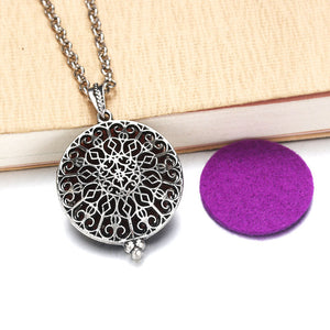 1pcs Aroma Diffuser Necklace Open Antique Vintage Lockets Pendant Perfume Essential Oil Aromatherapy Locket Necklace With Pads