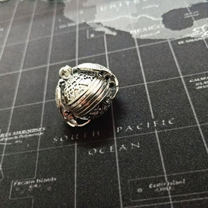 TJP 1pcs Expanding Photo Locket Pendants Necklaces Angel Wings Album Box Necklaces Tibetan Antique Silver Tone Chokers